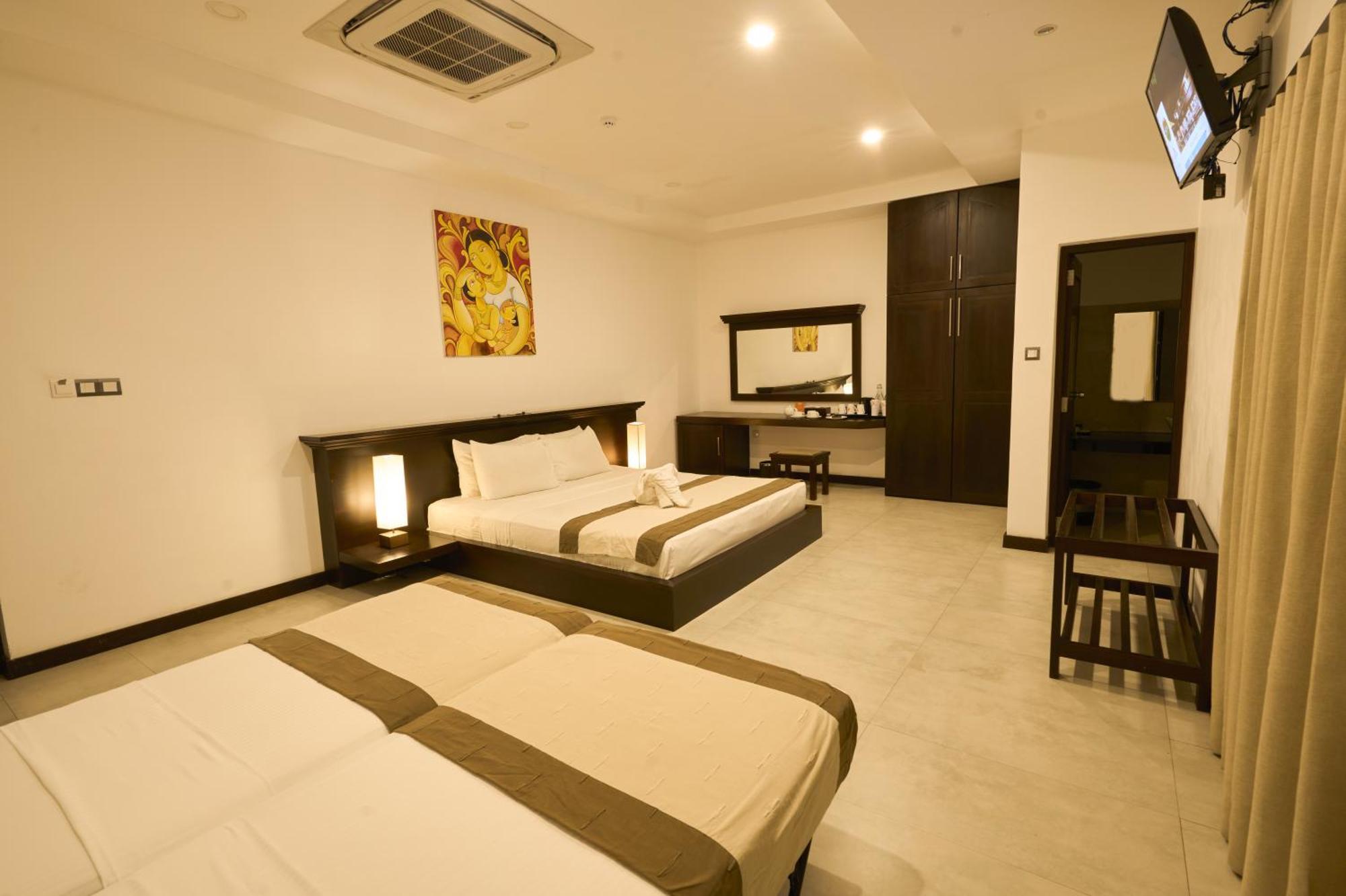 Rajarata Hotel Анурадхапура Екстериор снимка